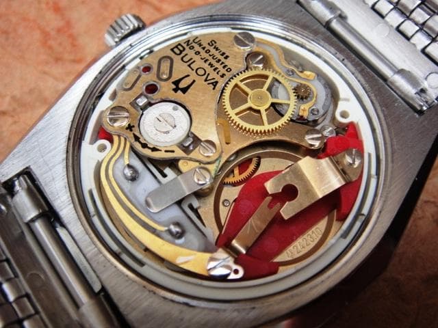 informazioni sull'orologio al quarzo