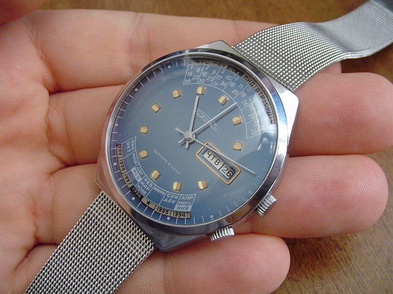 Orologi russi Paketa