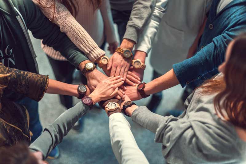 COLLEZIONE-orologi Oggi su RecensioniOrologi.it abbiamo come ospite Marco Tommasori, responsabile e Founder degli orologi in legno AB Aeterno.