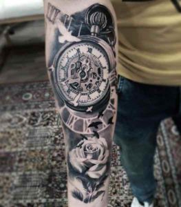 bussola e orologio tattoo