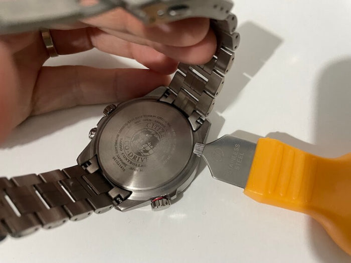 Cone aprire orologio