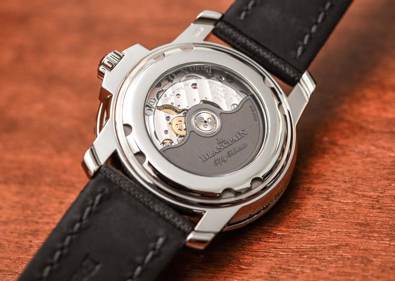 TRIBUTE TO FIFTY FATHOMS MIL-SPEC RESISTENTE FINO A 300 METRI