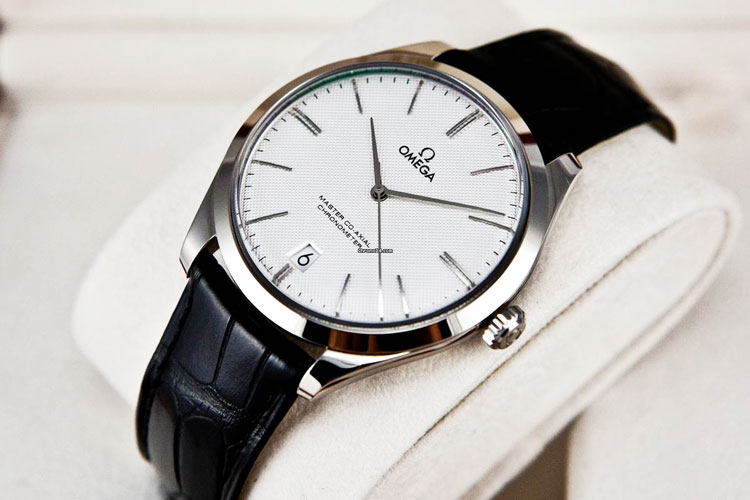 Omega Tresor recensione