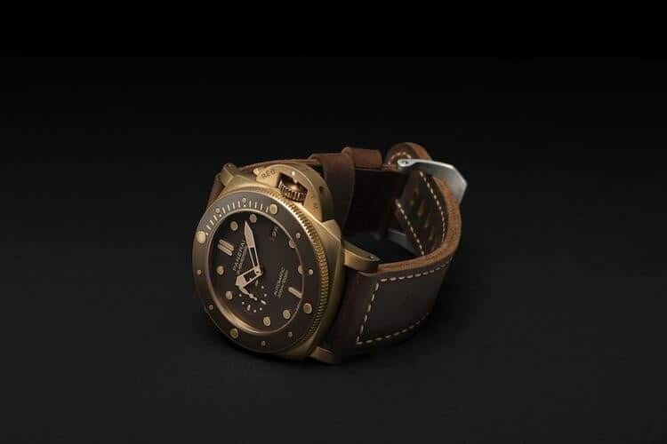 Il Submersible di Panerai si veste di bronzo,
