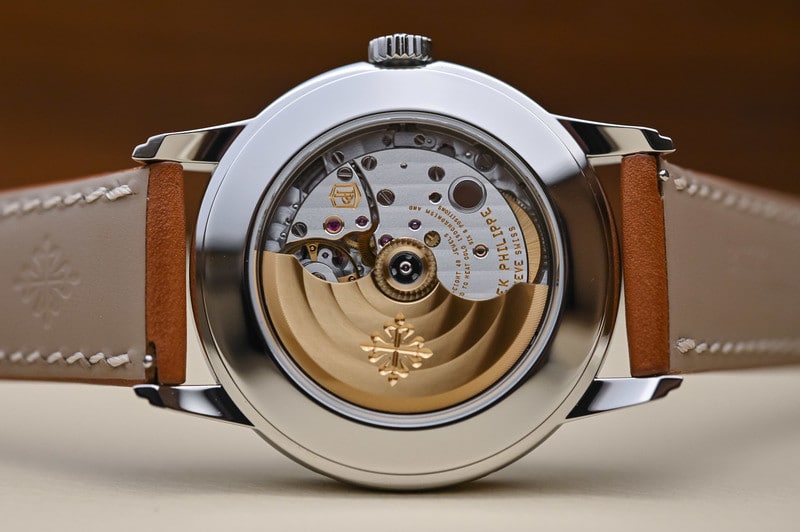Movimento Patek Philippe caliber 26-330 S C J SE (1)