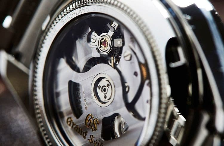 Movimento meccanico a carica automatica, calibro 9S86