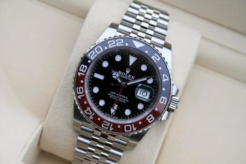 rolex gmt master 2 prezzo listino