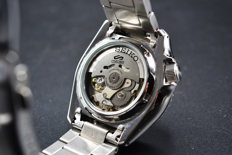 Movimento Calibro seiko 4R36