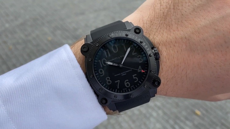 Khaki Navy BeLOWZERO Auto Limited Edition Ref. H78505332