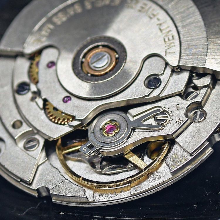 Movimento ETA 2824-2