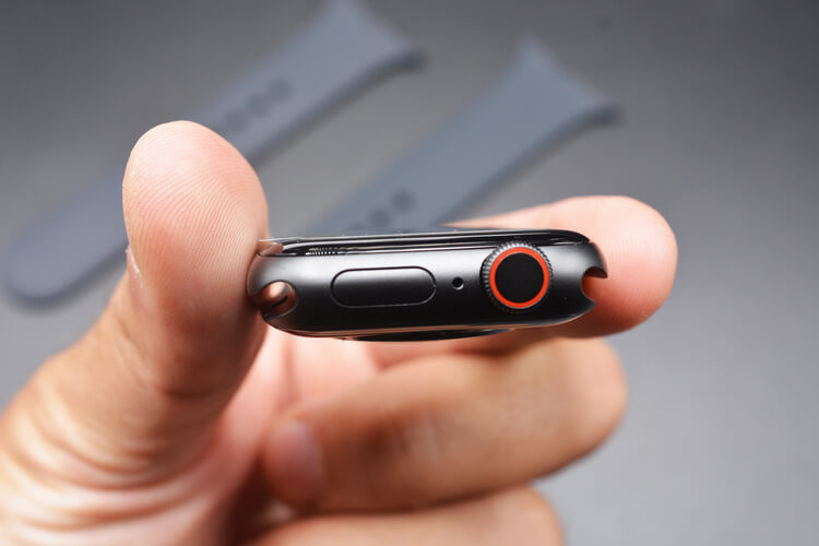 Spessore Apple Watch Series 6