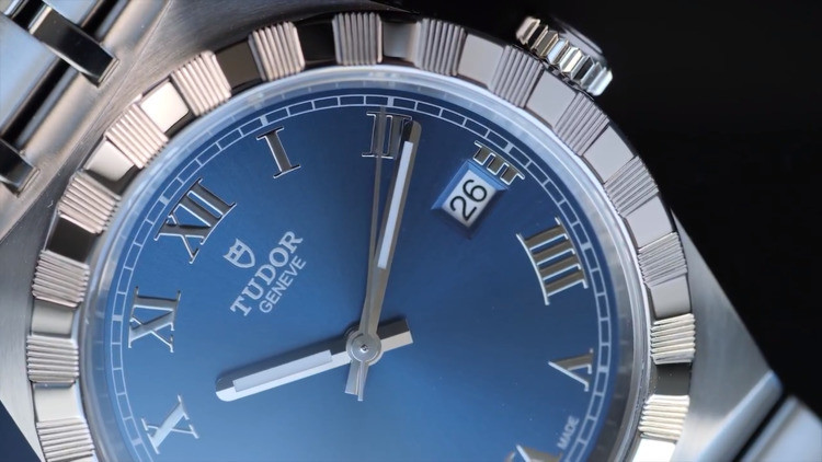 Tudor Royal recensione