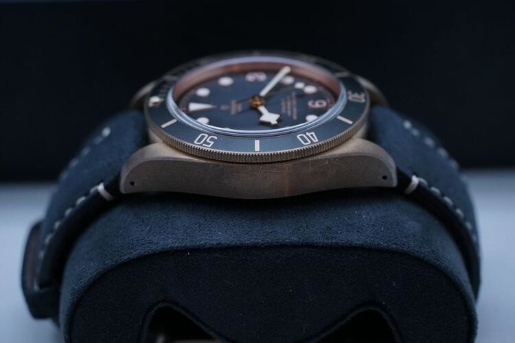 Orologio TUDOR Black Bay Bronze - m79250ba-0001