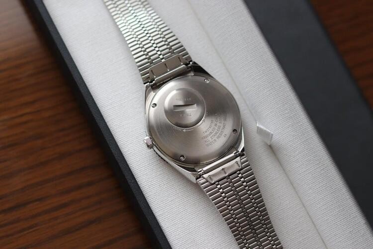 Q Timex Reissue 38mm