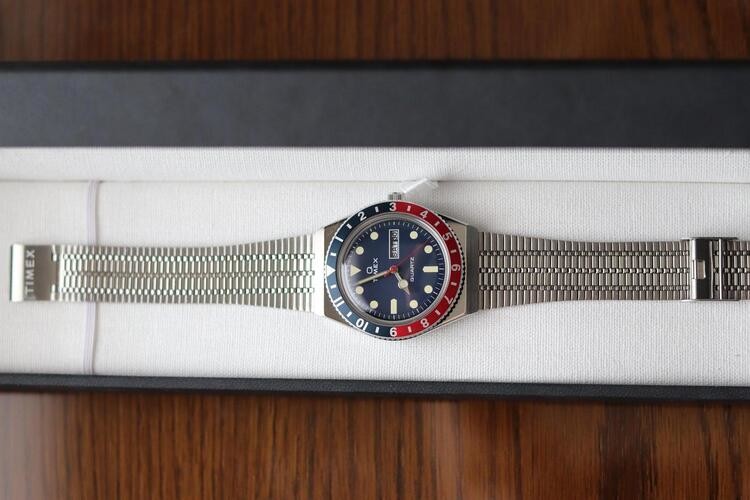 Timex Q Timex Reissue quartz