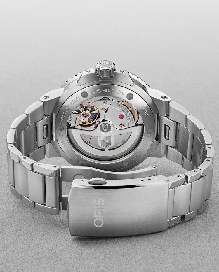 Oris Aquis Date Calibre 400