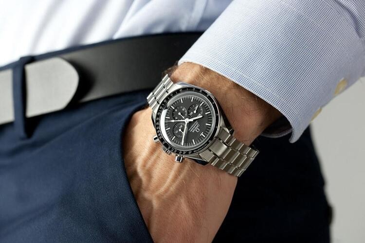 Omega Speedmaster Moonwatch Opinioni