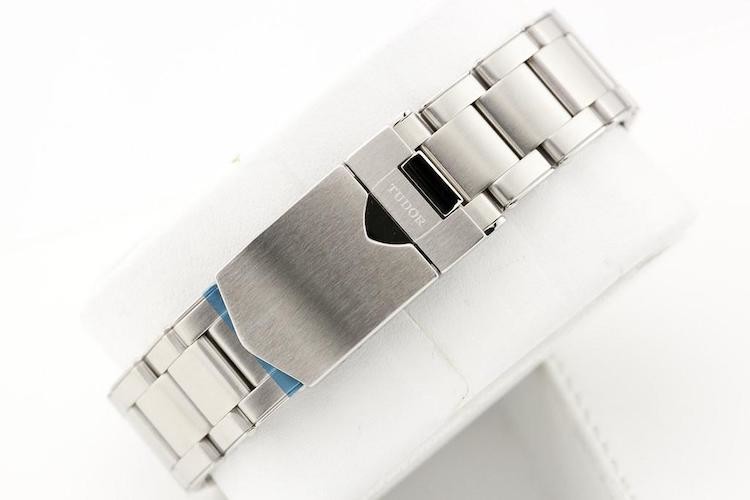 Cinturino Tudor Black Bay Chrono