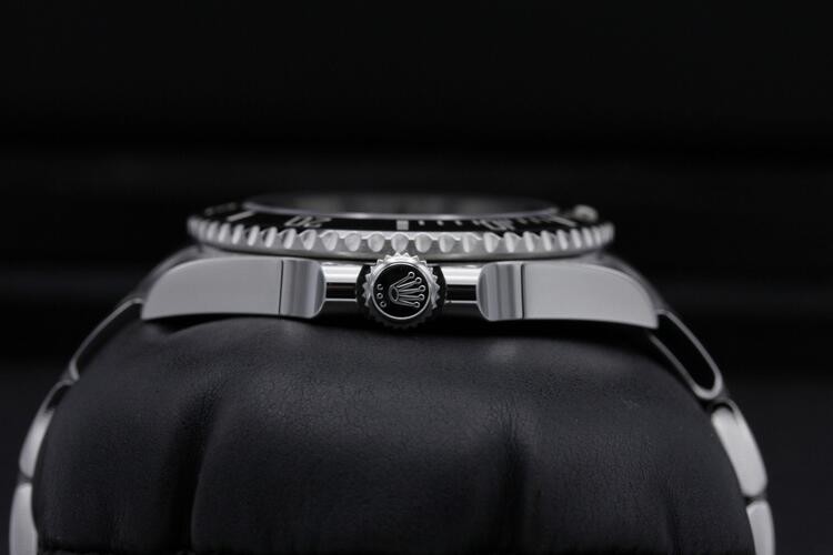 Rolex Submariner 124060 in Acciaio