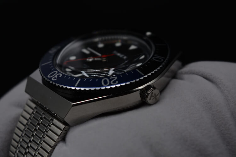 M79 Timex Automatic.jpg