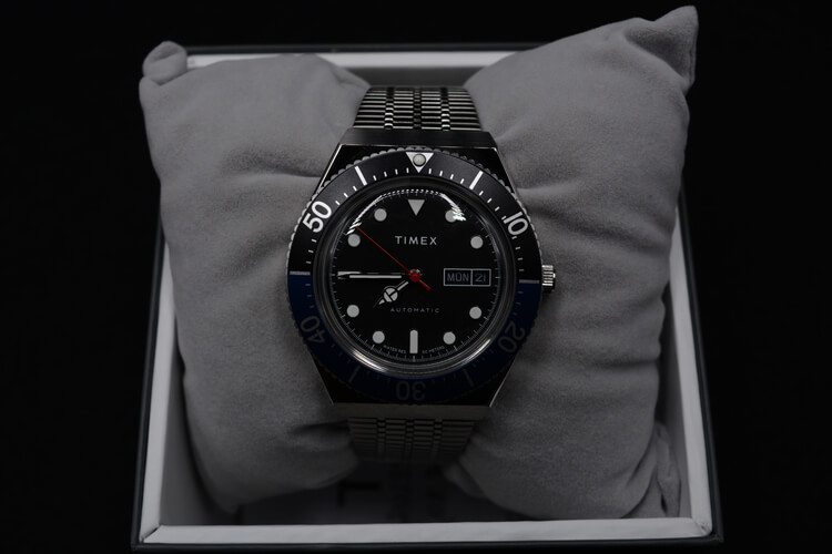 Timex M79 Automatic