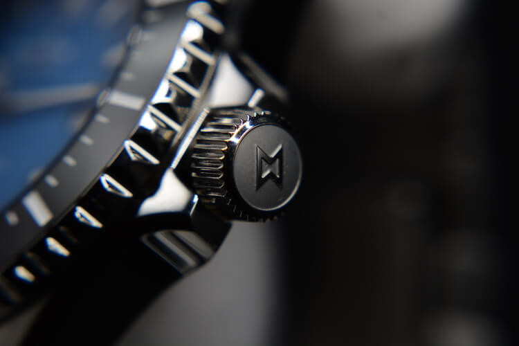 Edox Skydiver Neptunian corona