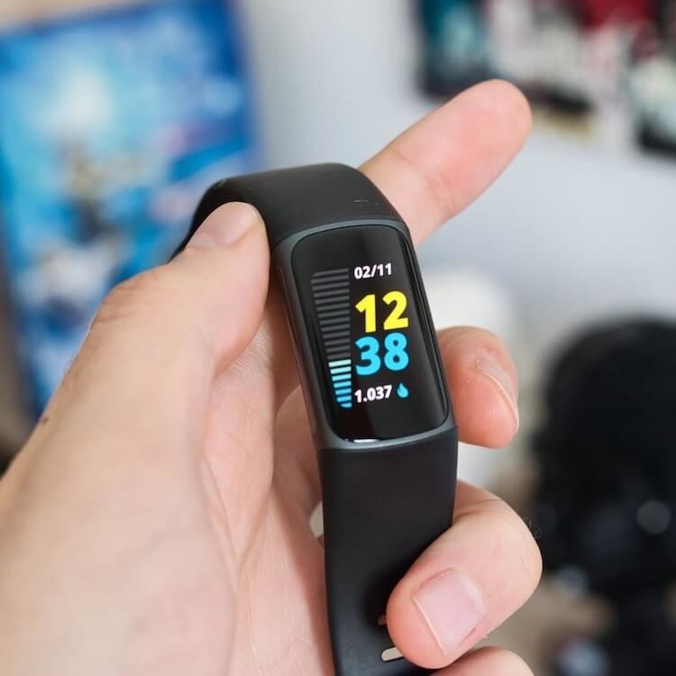 Fitbit Charge 5 Amoled