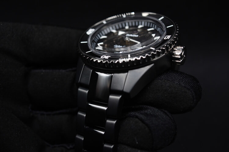 Rado Captain Cook High-Tech Ceramic Review
