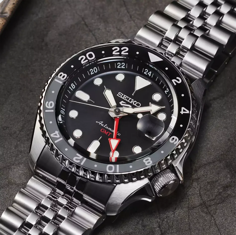 Seiko 5 Sport GMT 2022