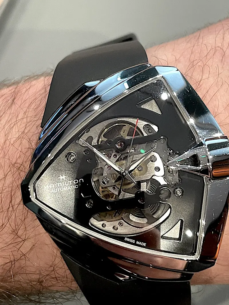 Hamilton Ventura XXL