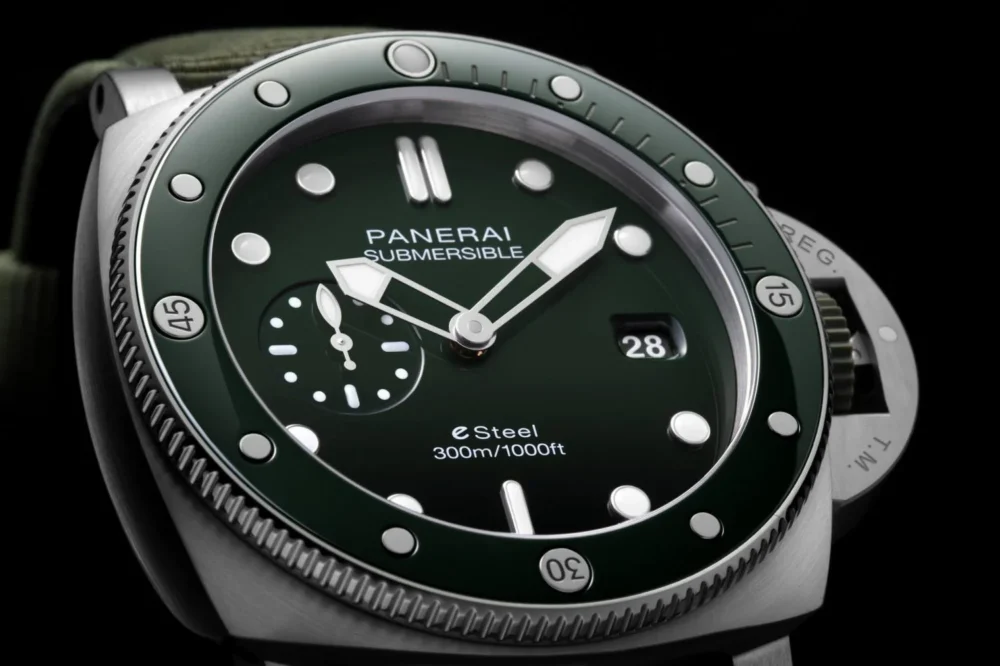 Panerai Submersible QuarantaQuattro eSteel