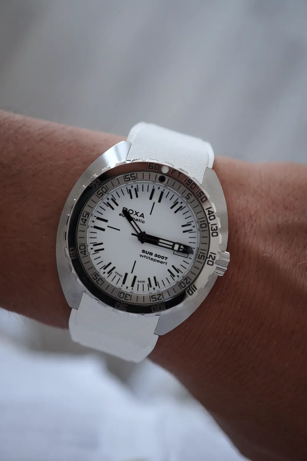 SUB 300T Whitepearl