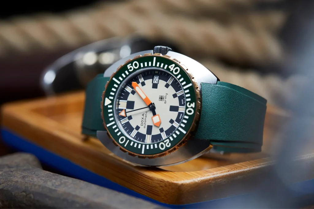 Doxa Army recensione
