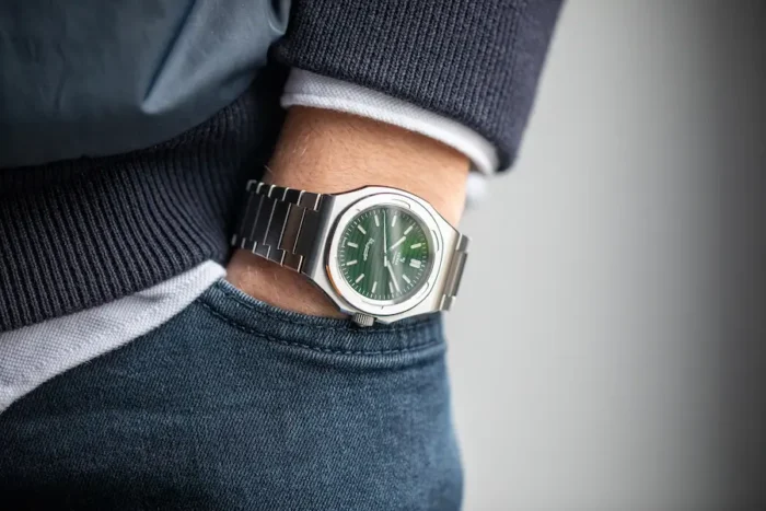 Orologio YEMA Wristmaster Traveller Micro-Rotor