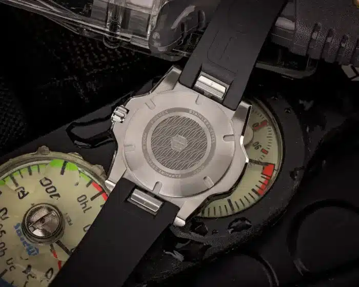 formex Reef Bronze COSC 300M for Collective Horology