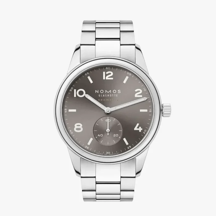 Nomos Glashütte Club Sport neomatik 39 smoke