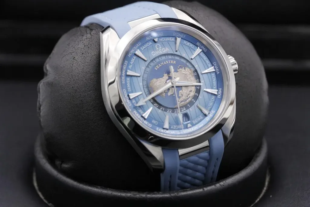 Omega Seamaster Aqua Terra GMT Worldtimer Summer Blue Omega Seamaster Aqua Terra GMT Worldtimer Summer Blue