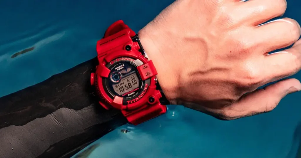 G-Shock Frogman Rosso GW-8230NT-4 G-Shock Frogman Rosso GW-8230NT-4