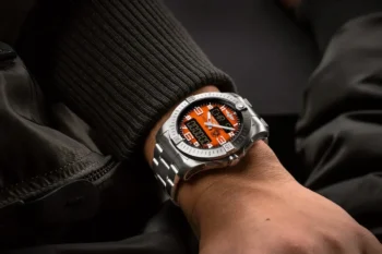 Breitling Aerospace B70 Orbiter