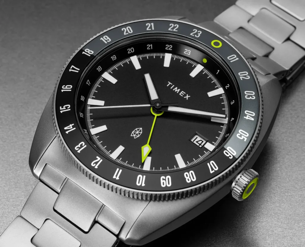 Timex x The James Brand Automatic GMT in Titanio