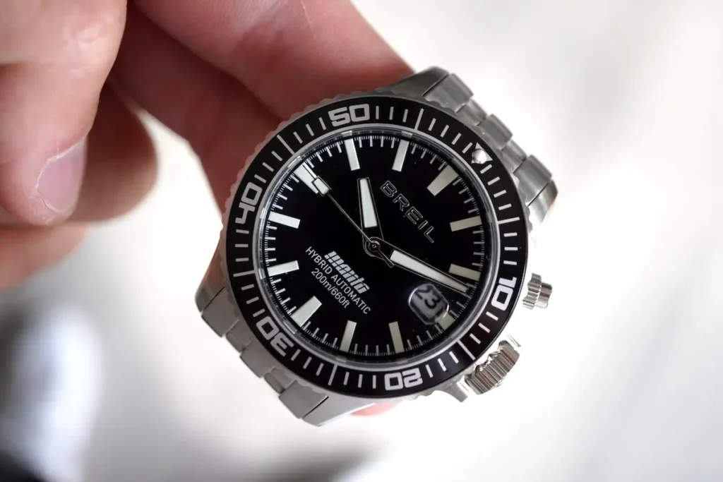 Breil Manta Pro Hybrid Automatic Breil Manta Pro Hybrid Automatic
