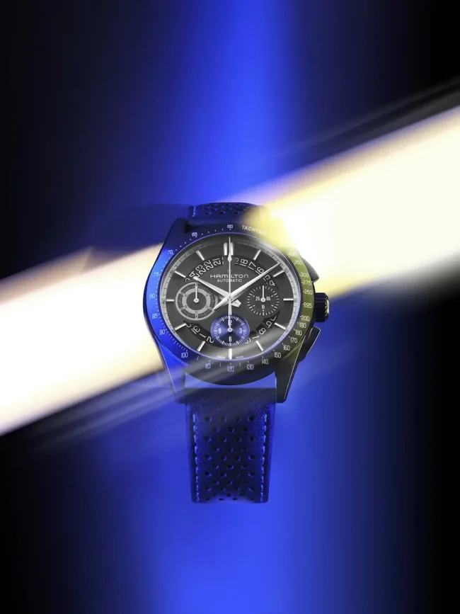 Hamilton Jazzmaster Performer Auto Chrono 42 mm in PVD nero cinturino Hamilton Jazzmaster Performer Auto Chrono 42 mm in PVD nero