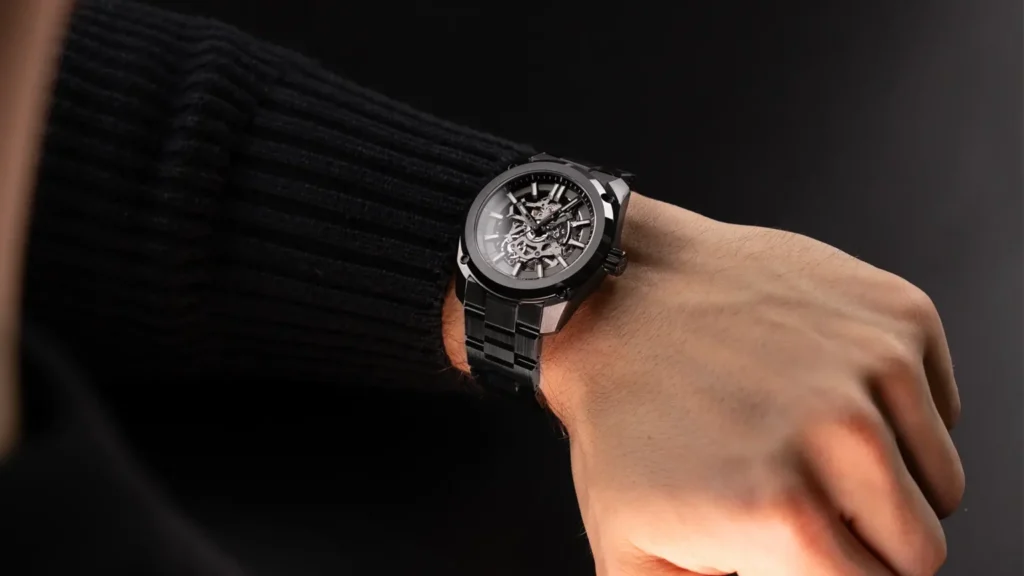 Formex Essence Ceramica Skeleton COSC da 41mm Formex Essence Ceramica Skeleton COSC da 41mm