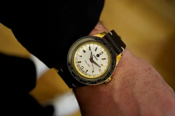 Rado Captain Cook Over-Pole Gold