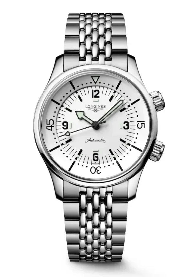 Longines Legend Diver 39mm con quadrante bianco Longines Legend Diver 39mm con quadrante bianco