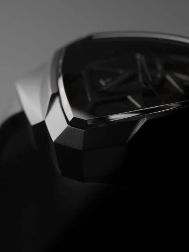 Hamilton Ventura Edge Skeleton