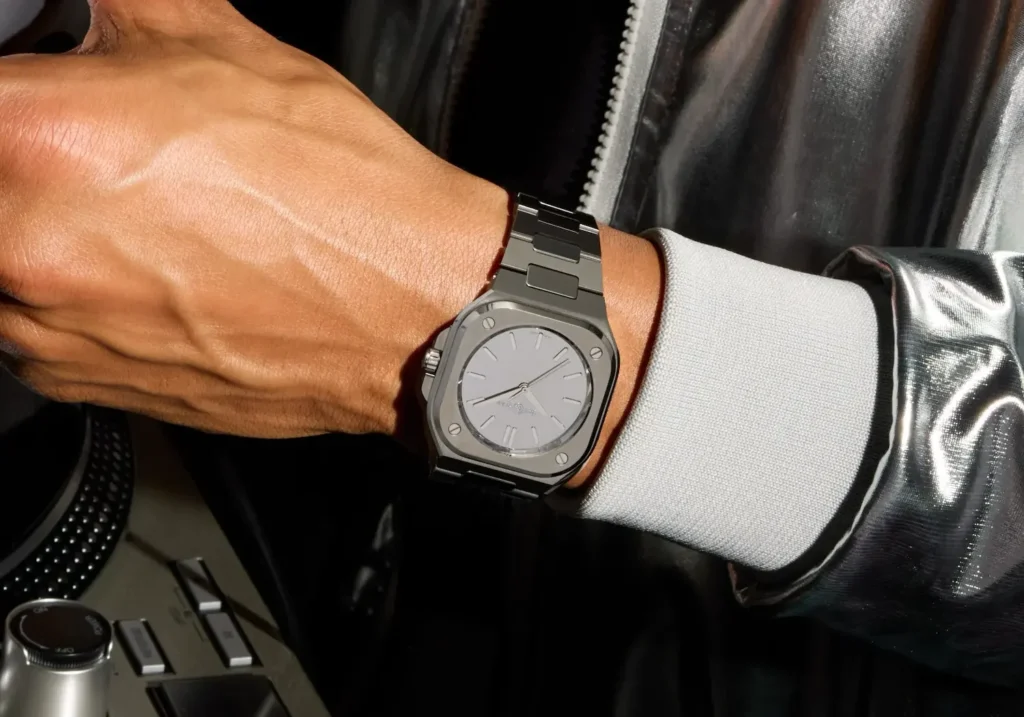 Bell & Ross BR-05 Grey Mirror Steel