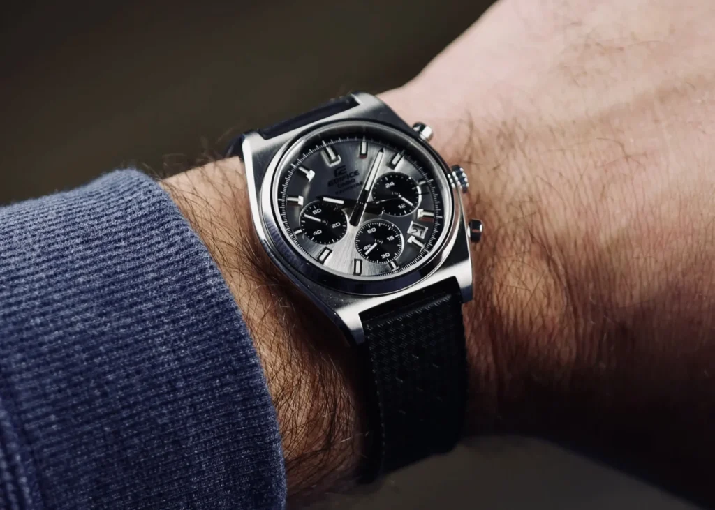 Cronografo Casio EFB-730D-7AV
