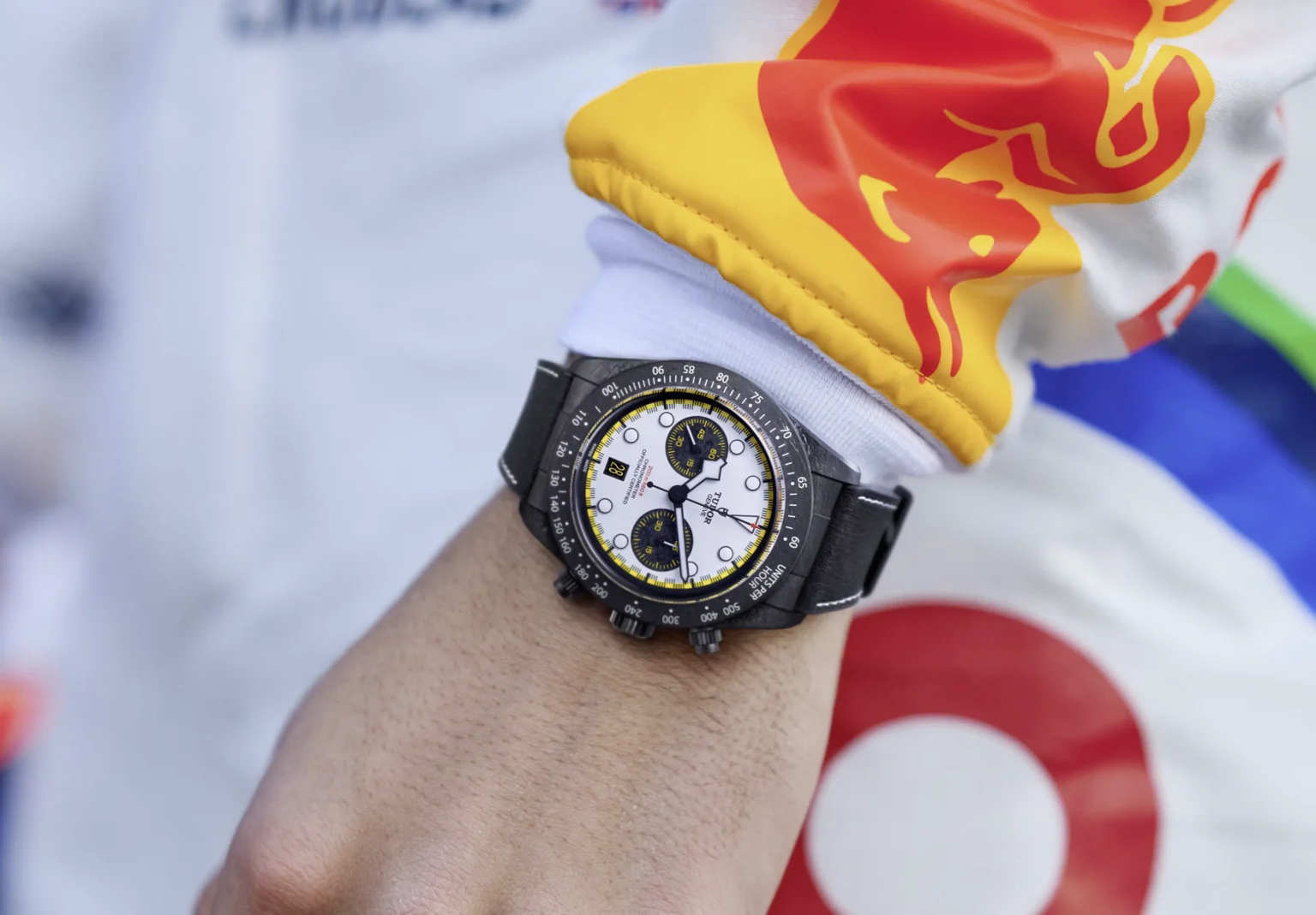 Tudor Black Bay Chrono Carbon 26