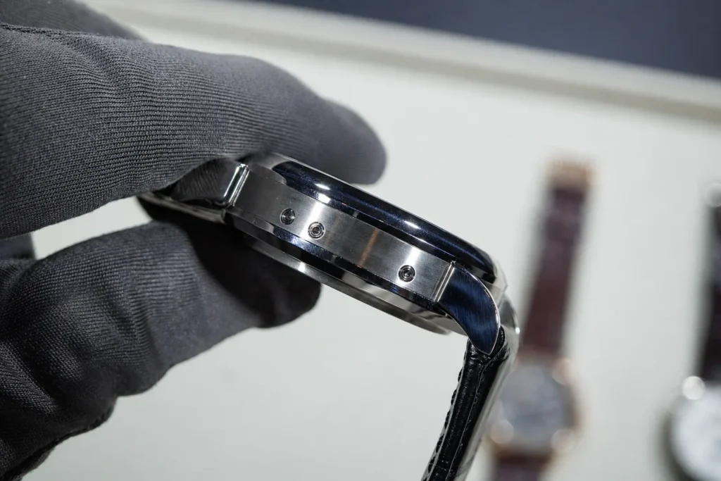 A. Lange & Söhne Lange 1 Tourbillon Perpetual Calendar “Lumen” caratteristiche